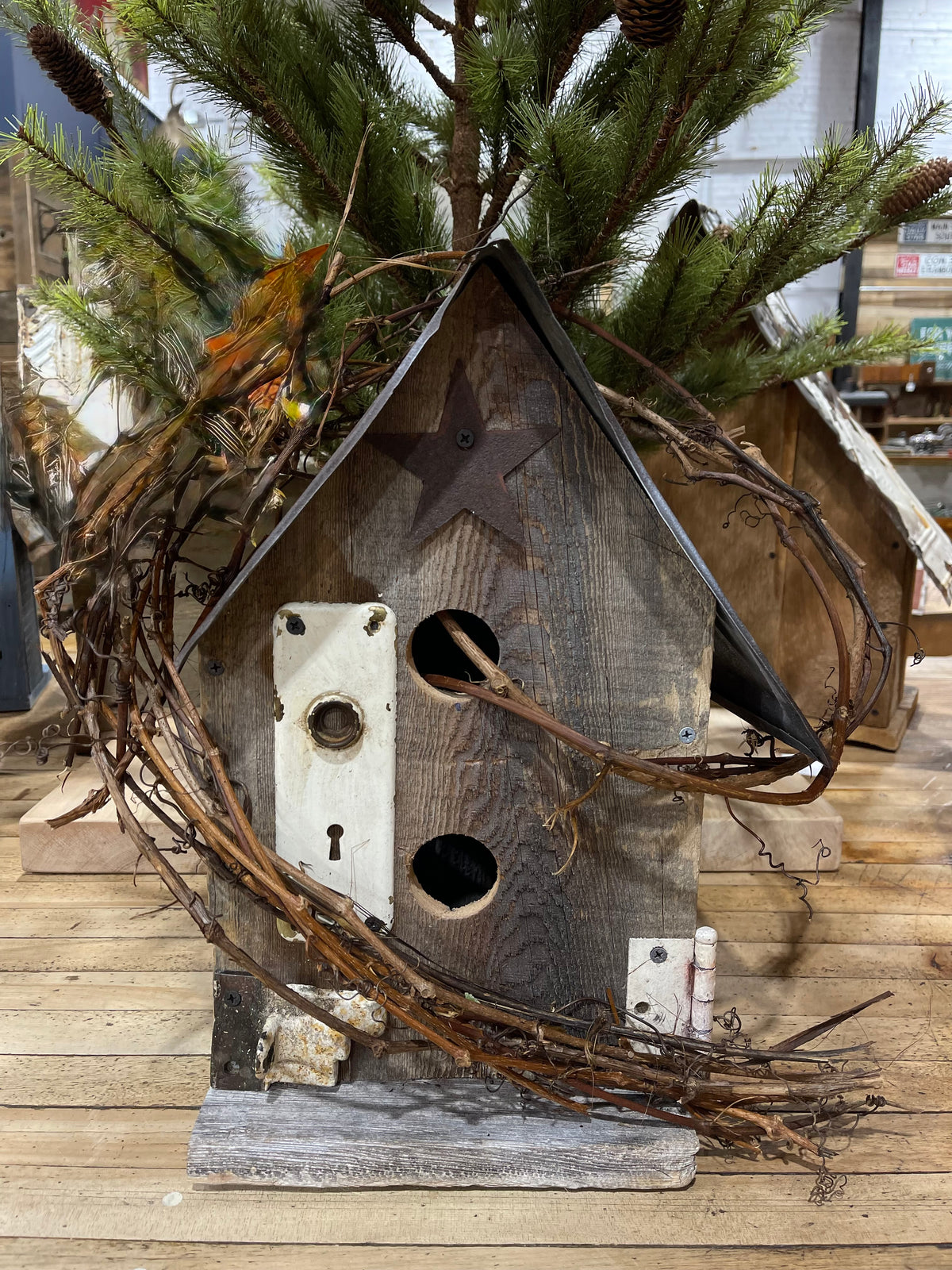 Build a Birdhouse Workshop