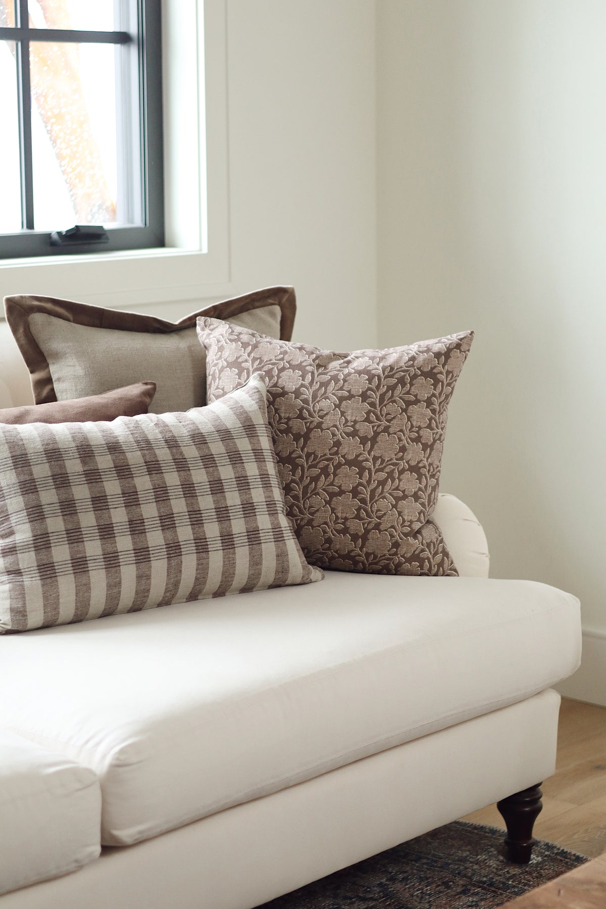 Homestead Plain Linen Pillow