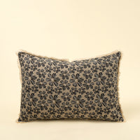 Daisy Play Pillow Black