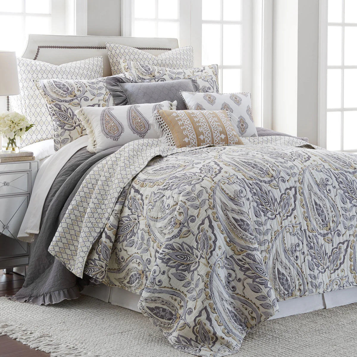 Theresa Quilt Set