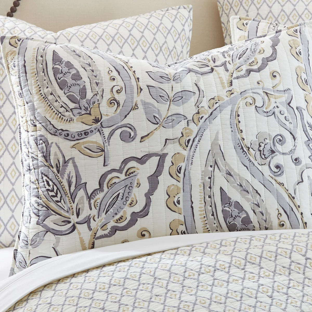 Theresa Quilt Set